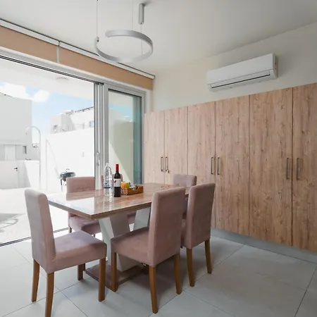 New 2br Townhouse In Luxury Pool & Апартаменты *