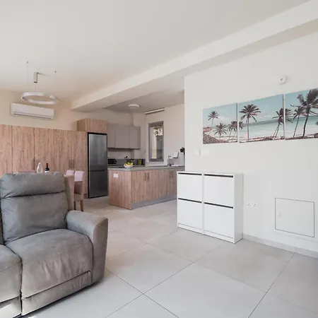 Апартаменты New 2br Townhouse In Luxury Pool &